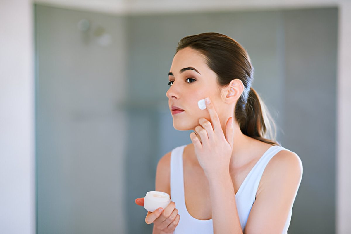 Skin Moisturizer Write for Us - Guest Post, Contribute, and Submit Post